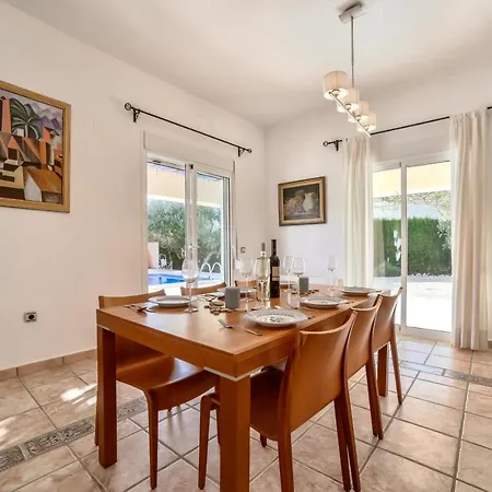 Gio - Plusholidays Calpe