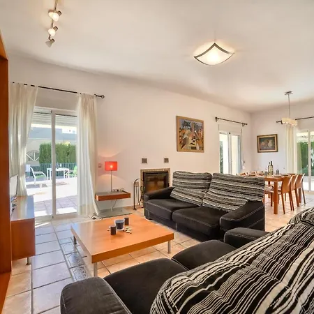 Gio - Plusholidays Вилла *