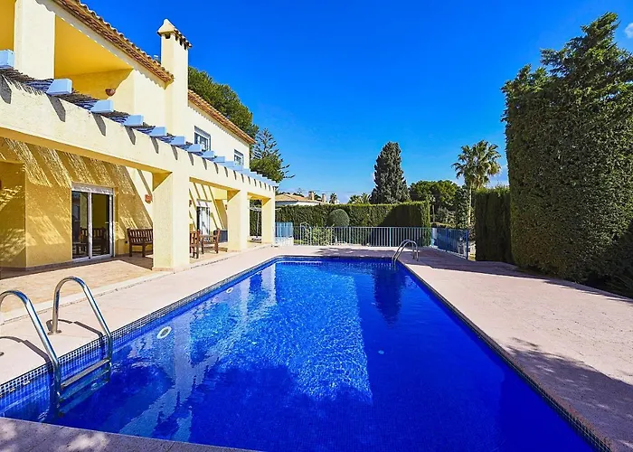 Gio - Plusholidays Villa