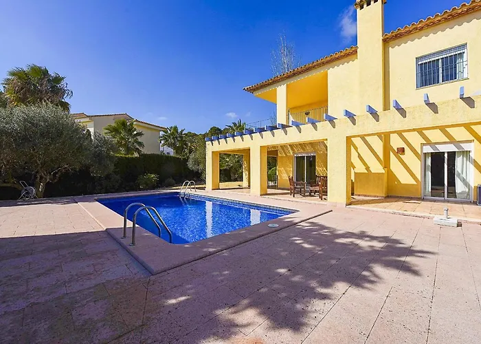 Villa Gio - Plusholidays *